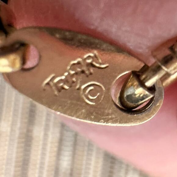 Vintage Trifari Black Gold Tone Beaded String Lucite Long Necklace VTG Retro - Picture 4 of 11